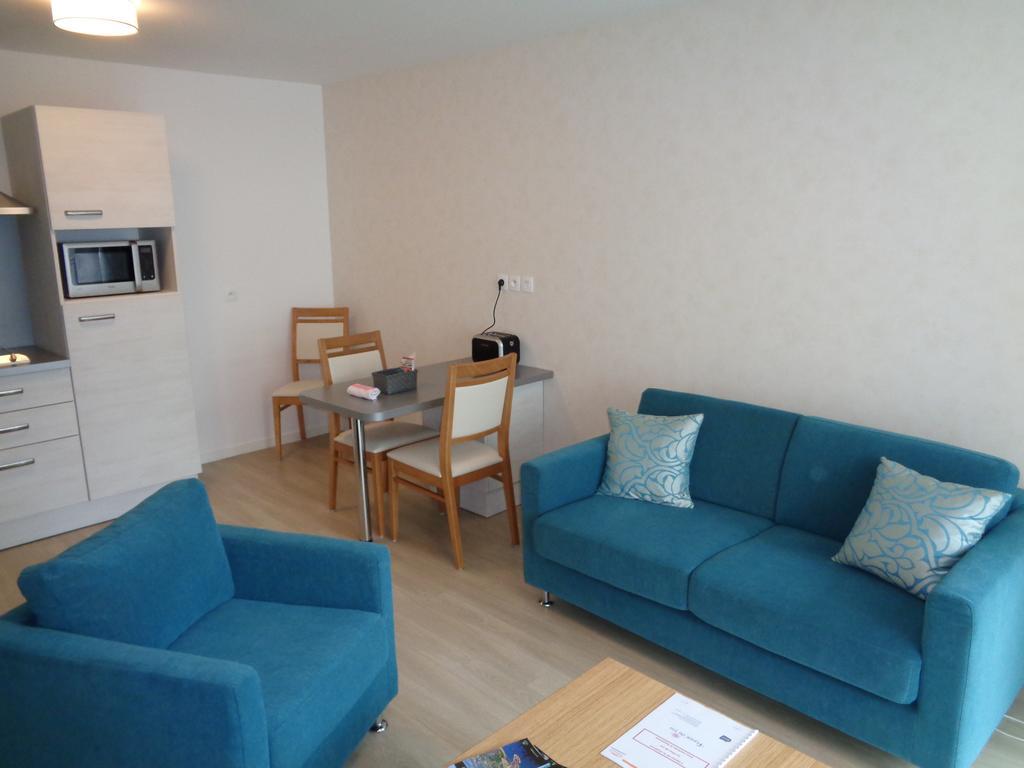 Aparthotel Domitys La Fleur De Lin Landerneau Habitación foto